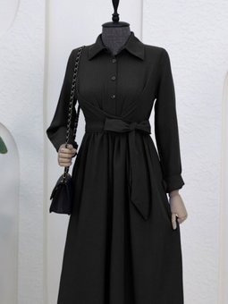 Siyah Yarım Düğmeli Önü Çapraz Bağlamalı Keten Elbise