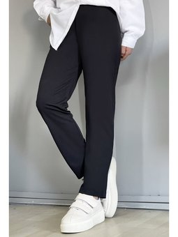 Dar Paça Düz Siyah Pantolon