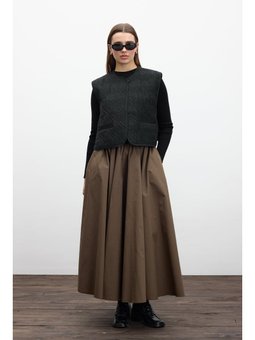 Kapitone Nakışlı Siyah Yelek