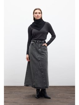 Ucu Volanlı Denim Siyah Etek