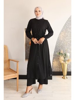 Yırtmaç Detaylı Uzun Siyah Takım
