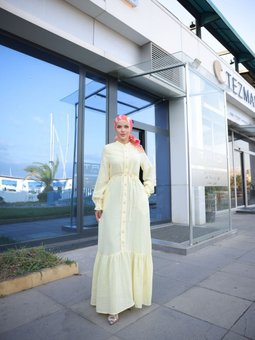 Sarı Eteği Fırfırlı Dantelli Müslin Elbise