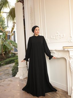 Siyah Yarım Pat Yandan Büzgülü Elbise