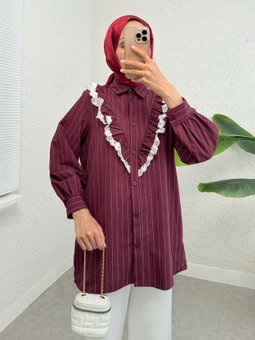 Boydan Düğmeli Önü Dantelli Fırfırlı Çizgili Bordo Gömlek