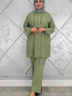 Yeşil Desen Kombinli İkili Takım