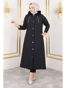 Kapüşonlu Zincir Detaylı Kapitone Siyah Kap