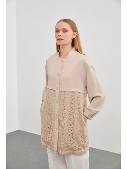 İşlemeli Bej Ceket C