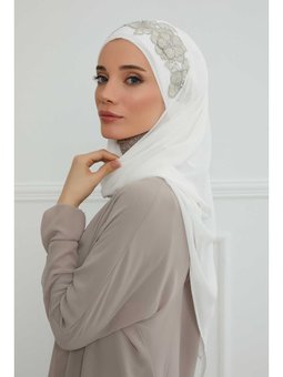 Çiçek Aksesuarlı Tasarım Şifon Gümüş Şal, Kırık Beyaz