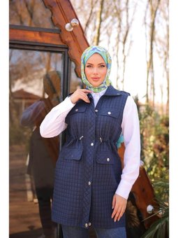 Belden Lastikli Çıtçıtlı Dört Cepli Kapitone Lacivert Yelek 46)