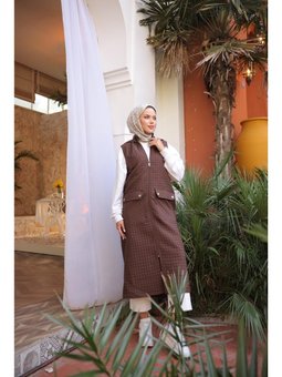 Kapüşonlu Fermuarlı Kolsuz Önden Cepli Kapitone Uzun Kahverengi Yelek 46)