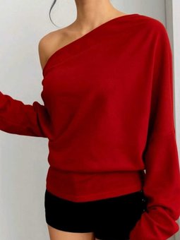 Kırmızı Kayık Yaka Asimetrik Salaş Kesim İki İplik Geniş Sweatshirt