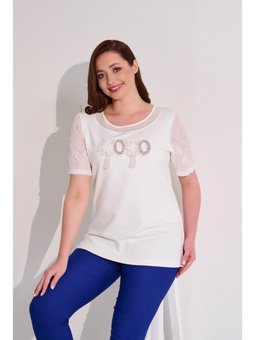 Büyük Beden Önü İşlemeli Kısa Kol Beyaz Bluz