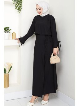Bağcık Detaylı Etekli Siyah Takım