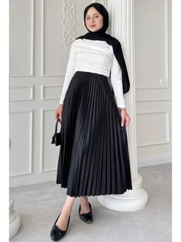 Piliseli Siyah Etek