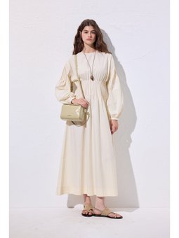 Beli Pile Detaylı Elbise Tereyağı