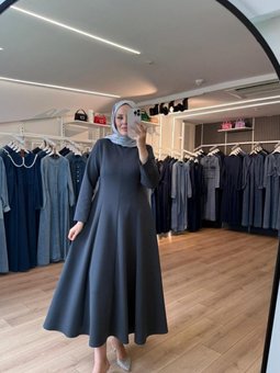 Gümüş Pamuklu Kumaş Kloş Etekli Elbise