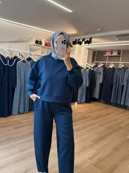 Lacivert Pamuklu Kumaş Relaxed Kesim Pantolon Sweatshirt İkili Takım