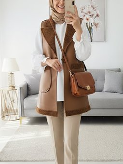 İçi Kuzu Peluş Çift Cepli Taba Yelek