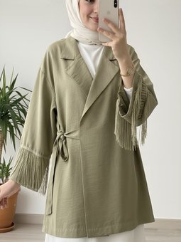 Önü Bağlamalı Kolu Püskül Detaylı Kimono Yeşil Ceket
