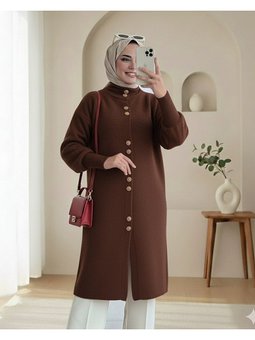 Önü Düğmeli Uzun Sakallı Yumoş Kahve Hırka