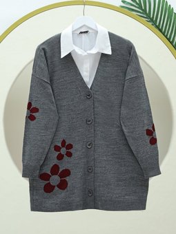 Papatya Desenli Düğmeli Gri Hırka