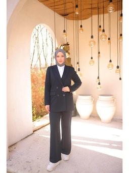 Kruvaze Dört Düğmeli Lacivert Ceket Takımı 46)