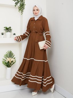 Çilek Kumaş Şerit Detaylı Kuşaklı Kahverengi Elbise