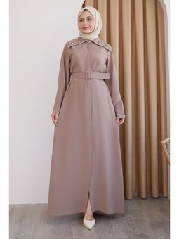 Üçgen Yaka Taşlı Bej Abaya