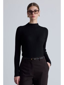 Yüksek Yaka Triko Siyah Bluz