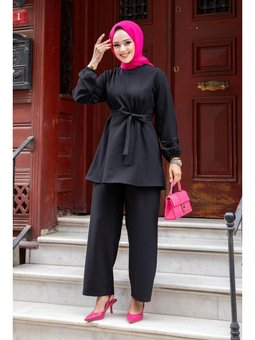 Dikiş Detaylı Siyah Takım