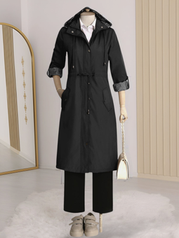 Astarı Çizgili Siyah Trençkot