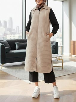 Fermuarlı Kapüşonlu Cepli Uzun Kapitone Taş Yelek