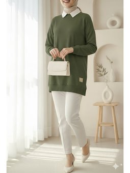 Haki Bisiklet Yaka Yırtmaçlı Armalı Sweat