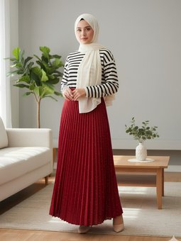 Taşlı Pliseli Kırmızı Etek