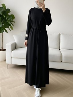 Yuvarlak Yaka Beli Bağlamalı Oysho Siyah Elbise