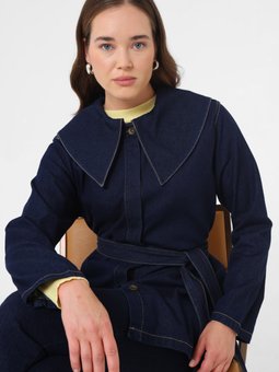 Koyu Lacivert Geniş Yaka Detaylı Kemerli Denim Ceket