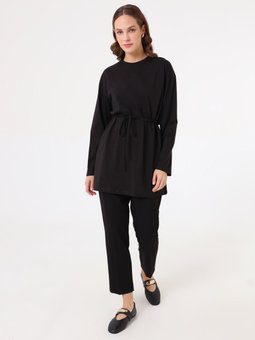 Belden Bağlamalı Modern Kesim Siyah Tunik