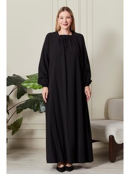 Büyük Beden Gofre Kumaş Kare Yaka Siyah Elbise