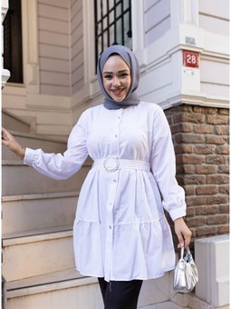 Düğmeli Kemer Detaylı Beyaz Gömlek