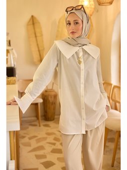 Yaka Ve Kol Pilise Detaylı Beyaz Gömlek