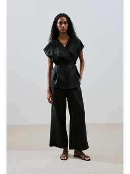 Keten Kolsuz Siyah Bluz