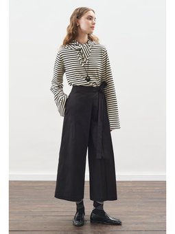 Pantolon Etek Görünümlü Siyah