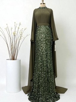 Şifon Pelerin Detaylı Eteği Boncuk İşlemeli Büyük Beden Haki Abiye Elbise