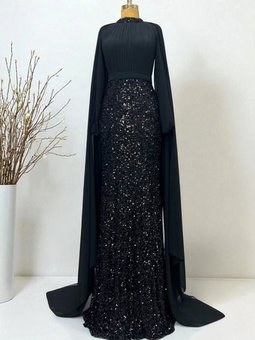 Şifon Pelerin Detaylı Eteği Boncuk İşlemeli Büyük Beden Siyah Abiye Elbise