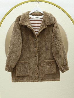 Boydan Düğmeli Cepli Pelüş Kahve Ceket