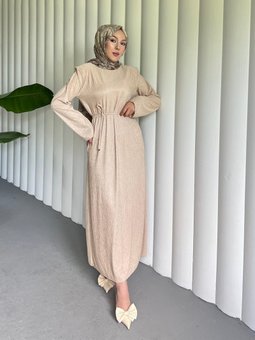 Omuzu Vatkalı Bağcıklı Bürümcük Bej Elbise