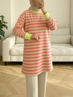 Turuncu Renkli Çizgili Yuvarlak Yaka Sweat