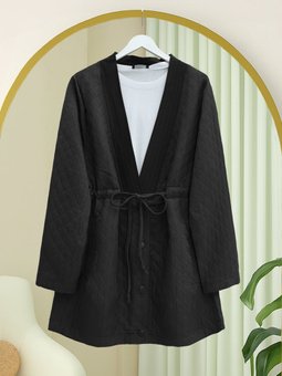 V Yaka Beli Bağcıklı Cepli Düğmeli Siyah Kap