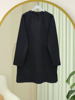 Yuvarlak Yaka Yırtmaçlı Salaş Penye Siyah Tunik