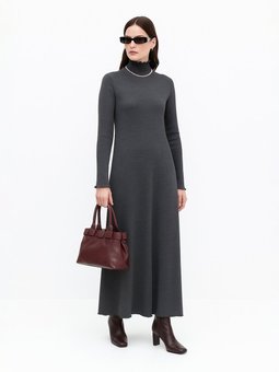 Fırfır Detaylı Balıkçı Yaka Triko Antrasit Elbise